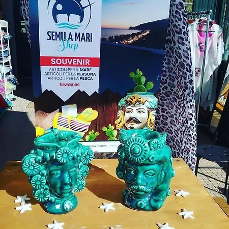 Semu A Mari 산타 테레사 디 리바