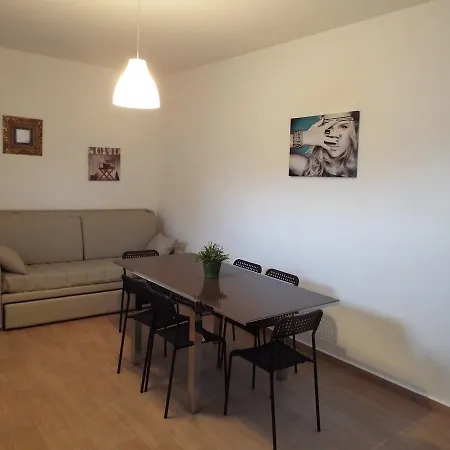 Semu A Mari B&B 산타 테레사 디 리바