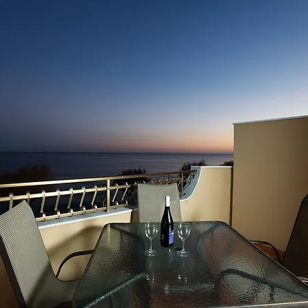 Semu A Mari 4* 산타 테레사 디 리바