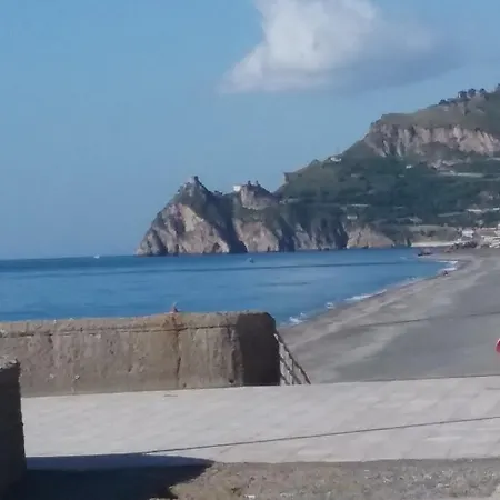 B&B Semu A Mari 산타 테레사 디 리바