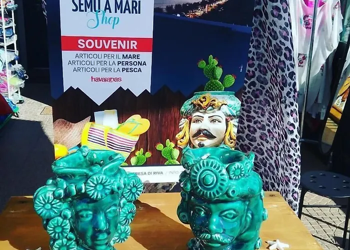 Semu A Mari 산타 테레사 디 리바
