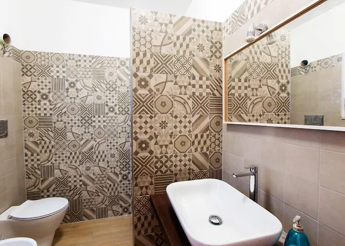 Semu A Mari B&B 산타 테레사 디 리바